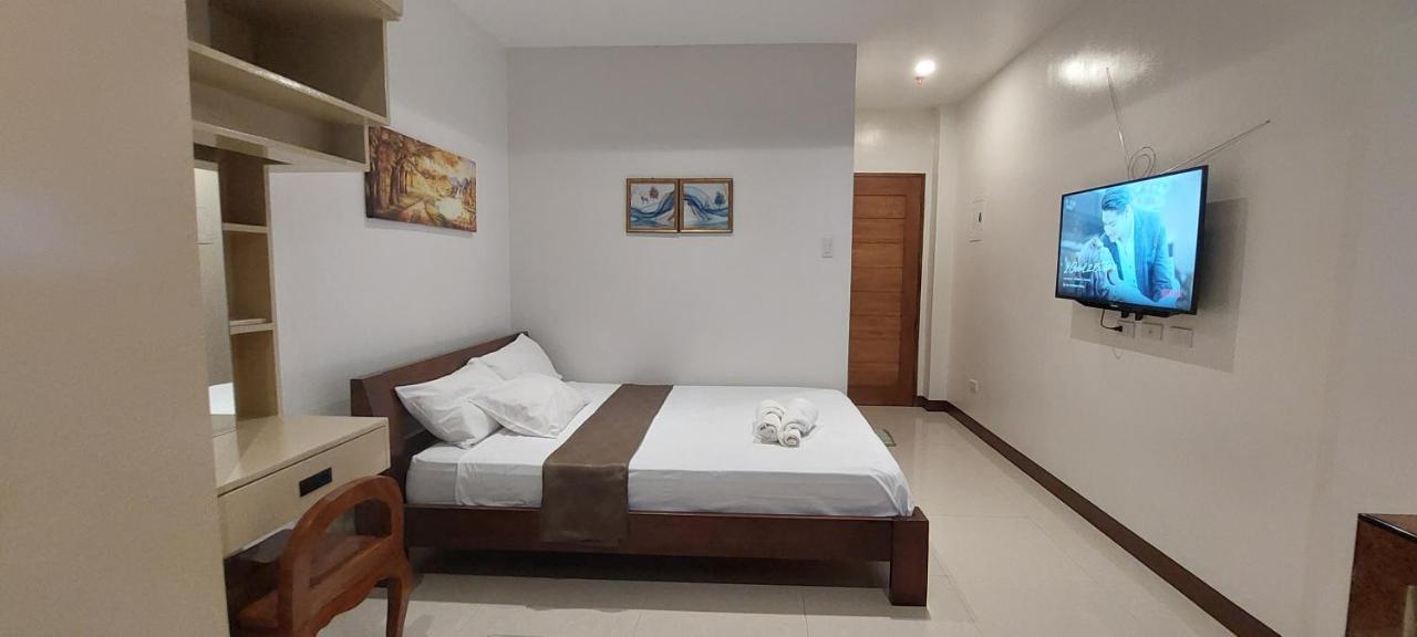 Le Chateau Residences Bacolod Kültér fotó